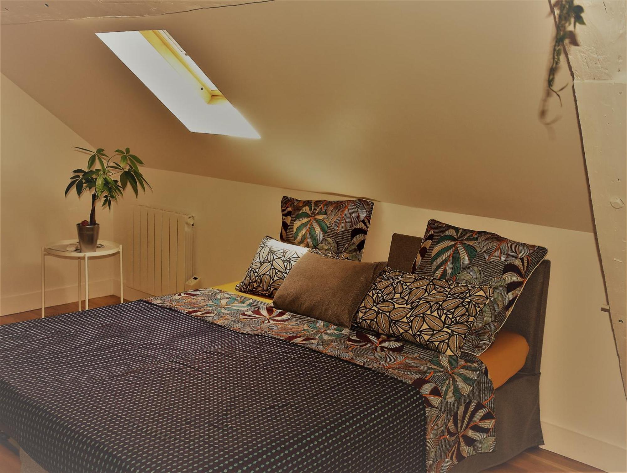Quietude Au Bord De Loire. Apartman Orléans Kültér fotó